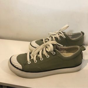 Keen sneakers
